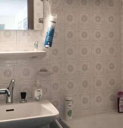 Semesterbostad Renovated Mountain View - Les Eperviers Crans-Montana